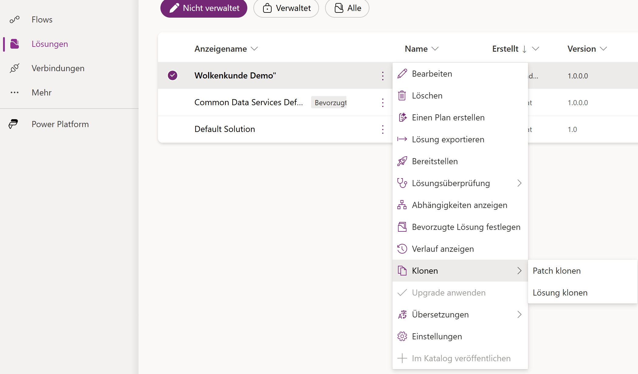 Kontextmenü einer unmanaged Solution im Maker Portal: 'Klonen' mit 'Patch klonen' und 'Lösung klonen'.